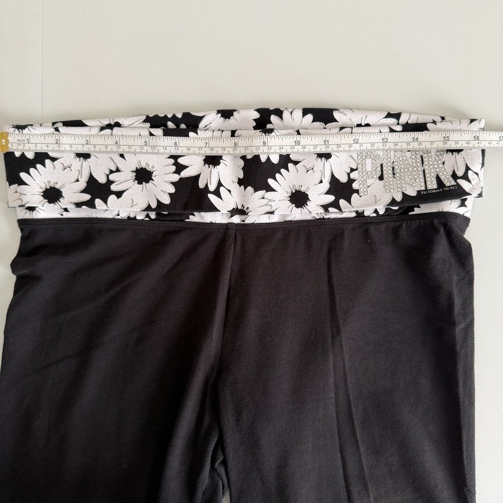 Victoria's Secret PINK Yoga Foldover Cropped Pants Black Rhinestone Sz Large Y2K - Picture 7 of 9